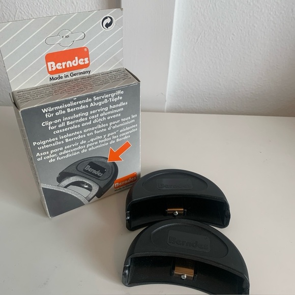 Berndes Double Serving Handle Covers Clip-O For Roasting Pan Cookware Accessory - Picture 1 of 10